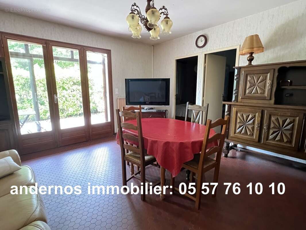 Maison à ARES