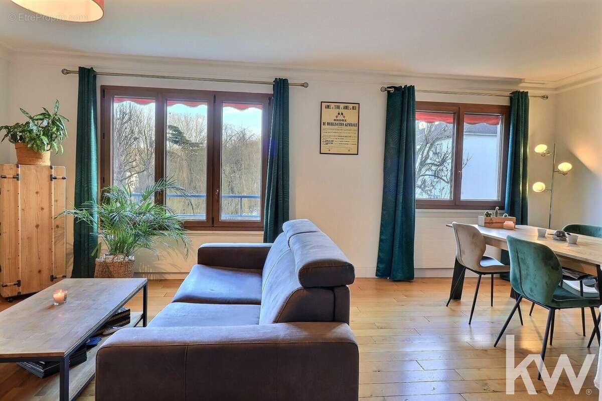Appartement à BOUGIVAL