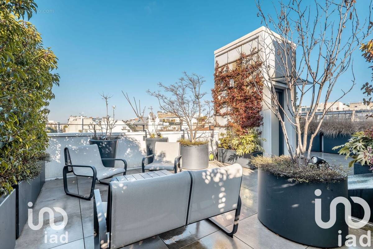Photo 1 - Maison à LEVALLOIS-PERRET