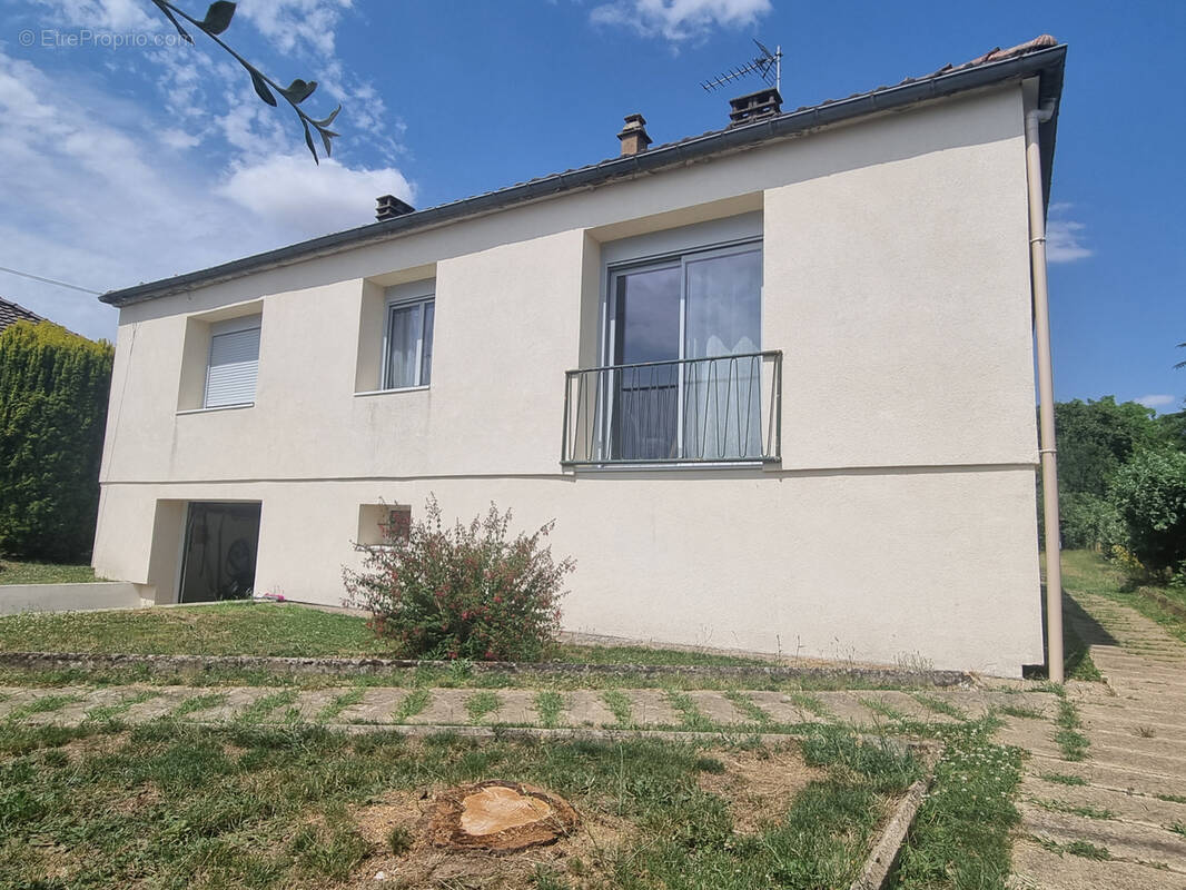 Maison à ILLIERS-COMBRAY