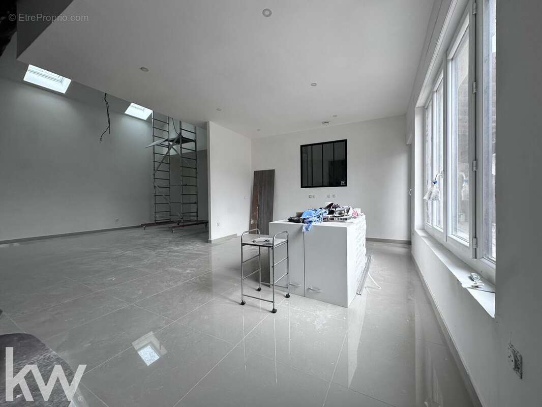 Appartement à LA VERPILLIERE