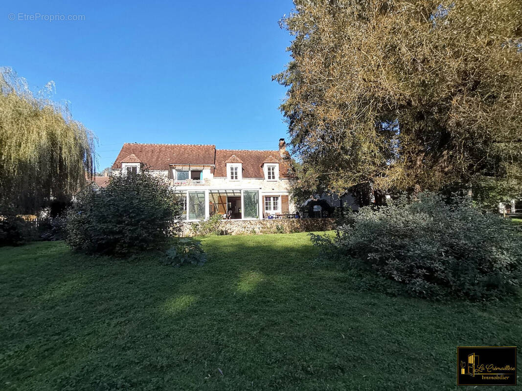 Maison à ROCHEFORT-EN-YVELINES