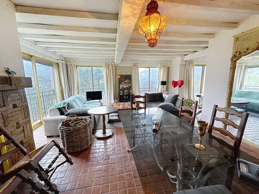 Maison à LE ROURET
