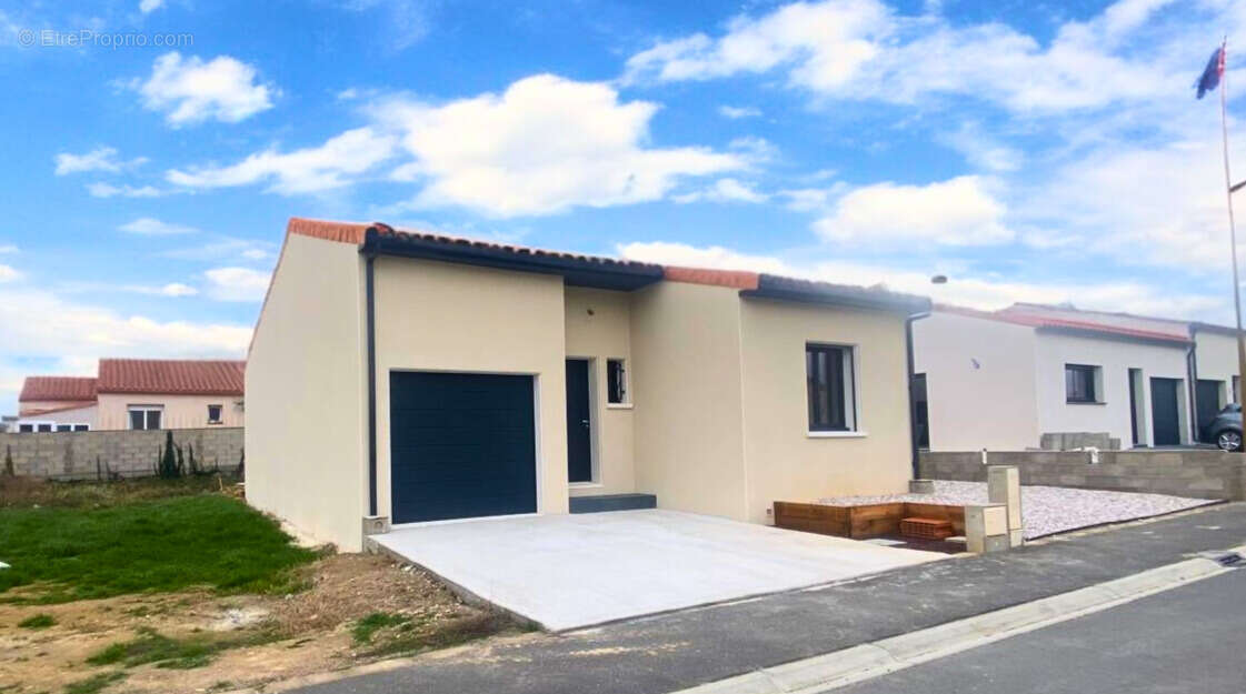 Maison à VINCA