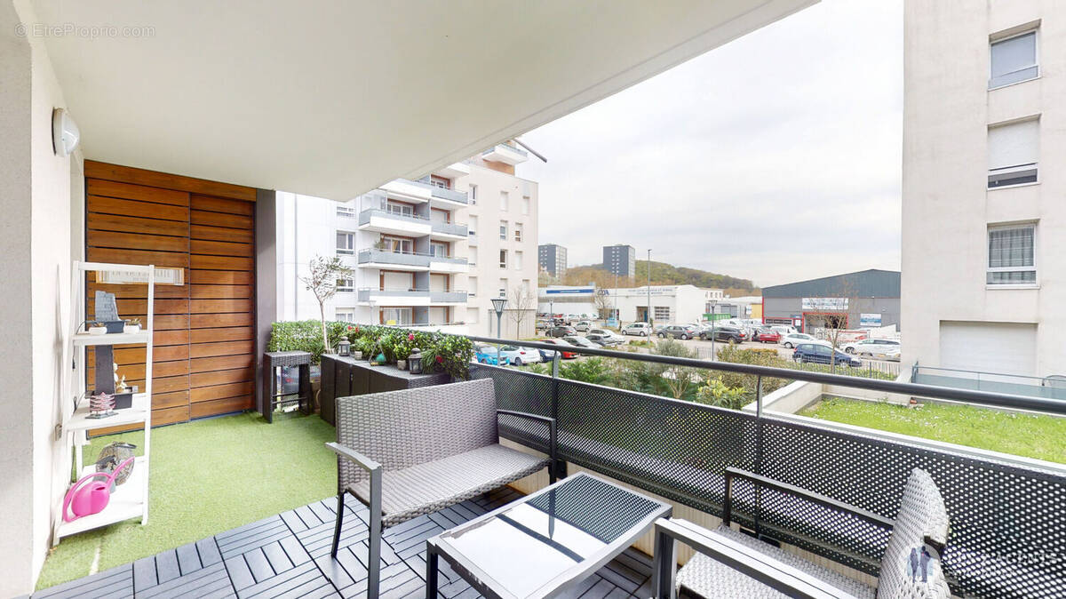 Appartement à ECHIROLLES
