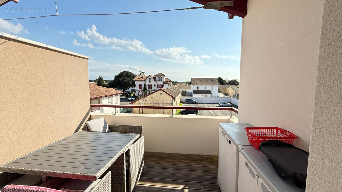 Appartement à SOUSTONS
