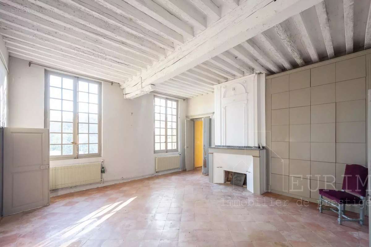 Maison à AUSSONNE