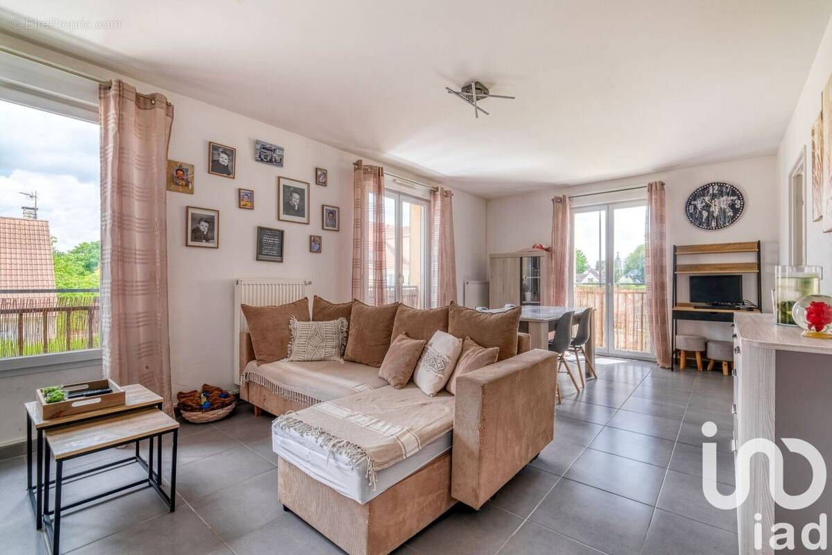 Photo 1 - Appartement à VILLENEUVE-LE-COMTE