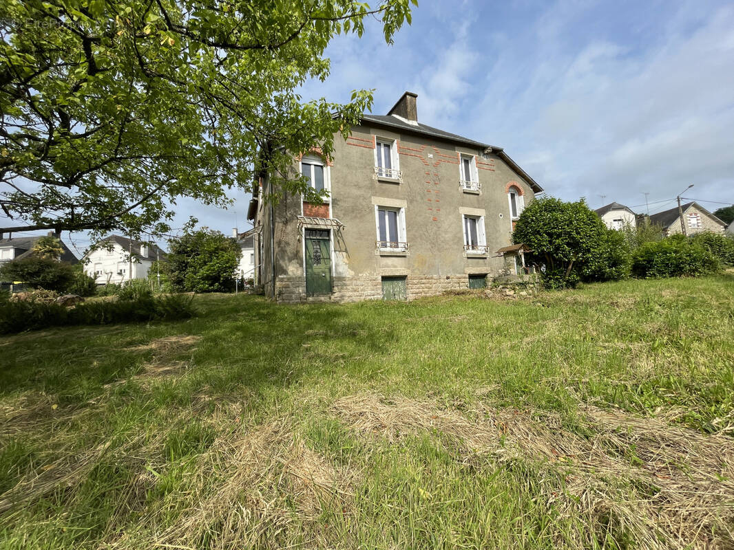 Maison à PONTIVY