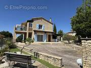 Maison à PIERREVERT