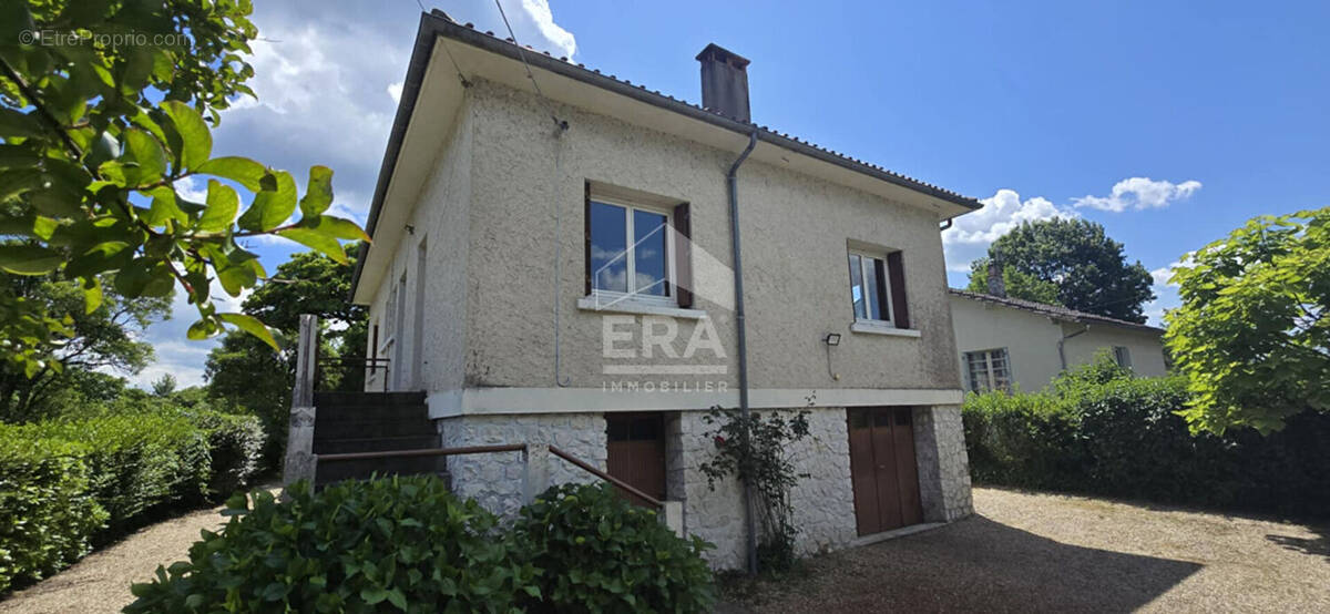 Maison à MONTPON-MENESTEROL