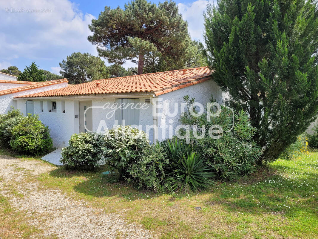 Maison à LES MATHES