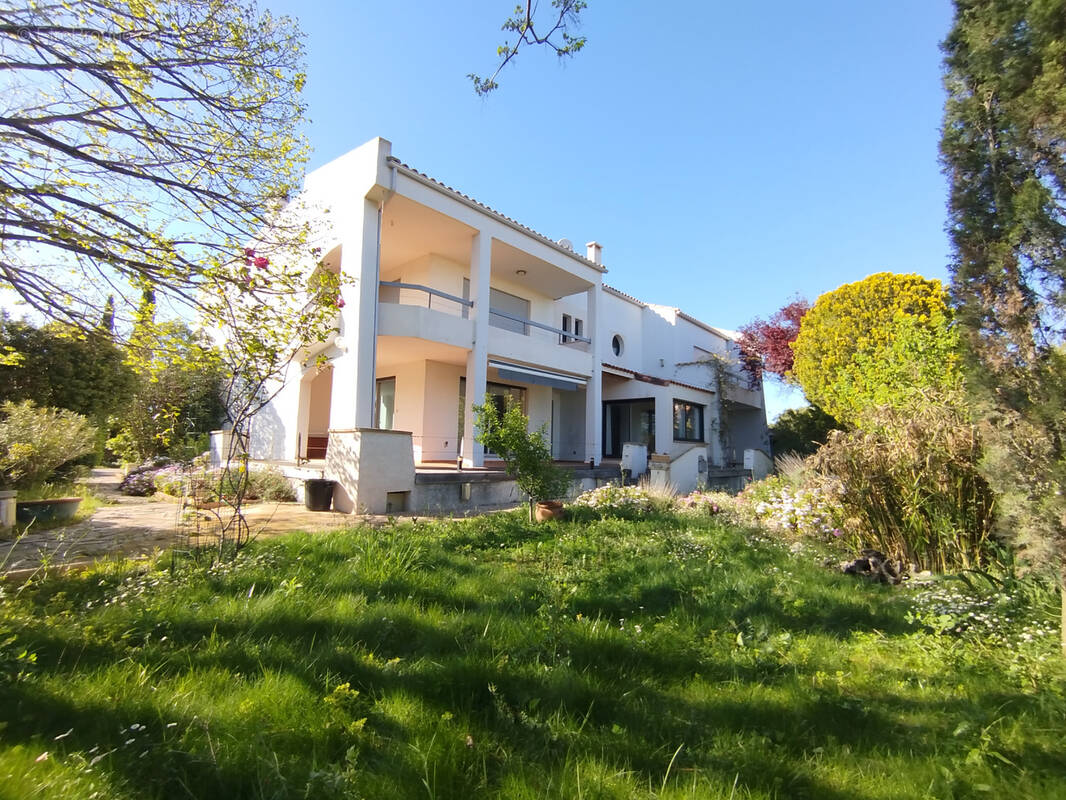 Maison à BALARUC-LE-VIEUX