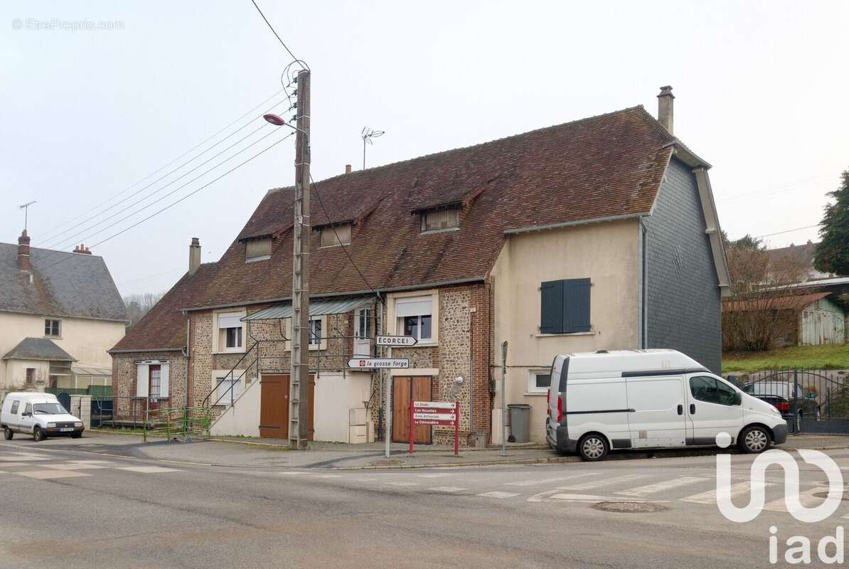 Photo 2 - Maison à AUBE