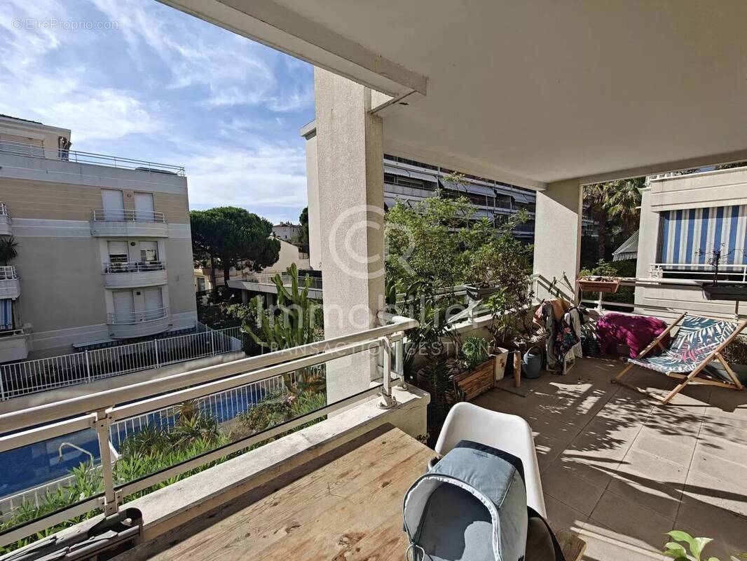 Appartement à CANNES
