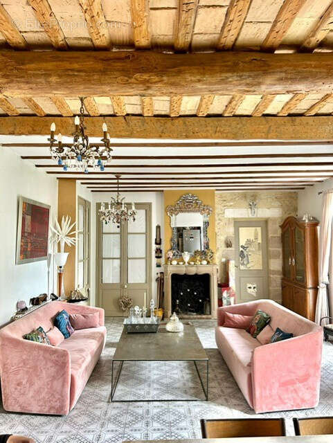Maison à UZES