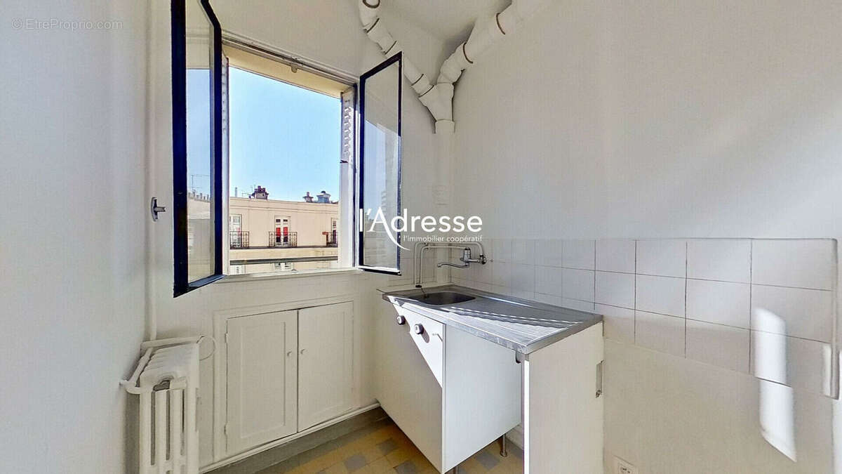 Appartement à PARIS-15E