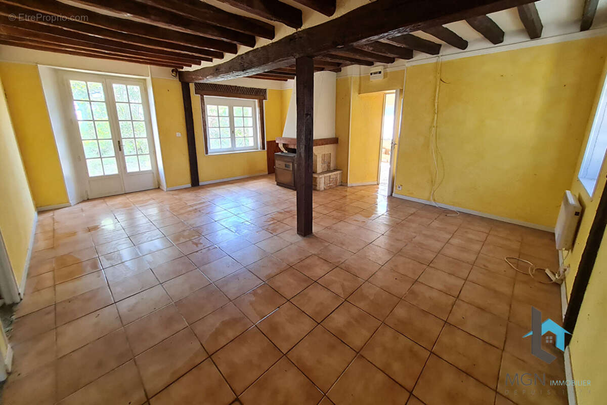 Maison à DANGEAU