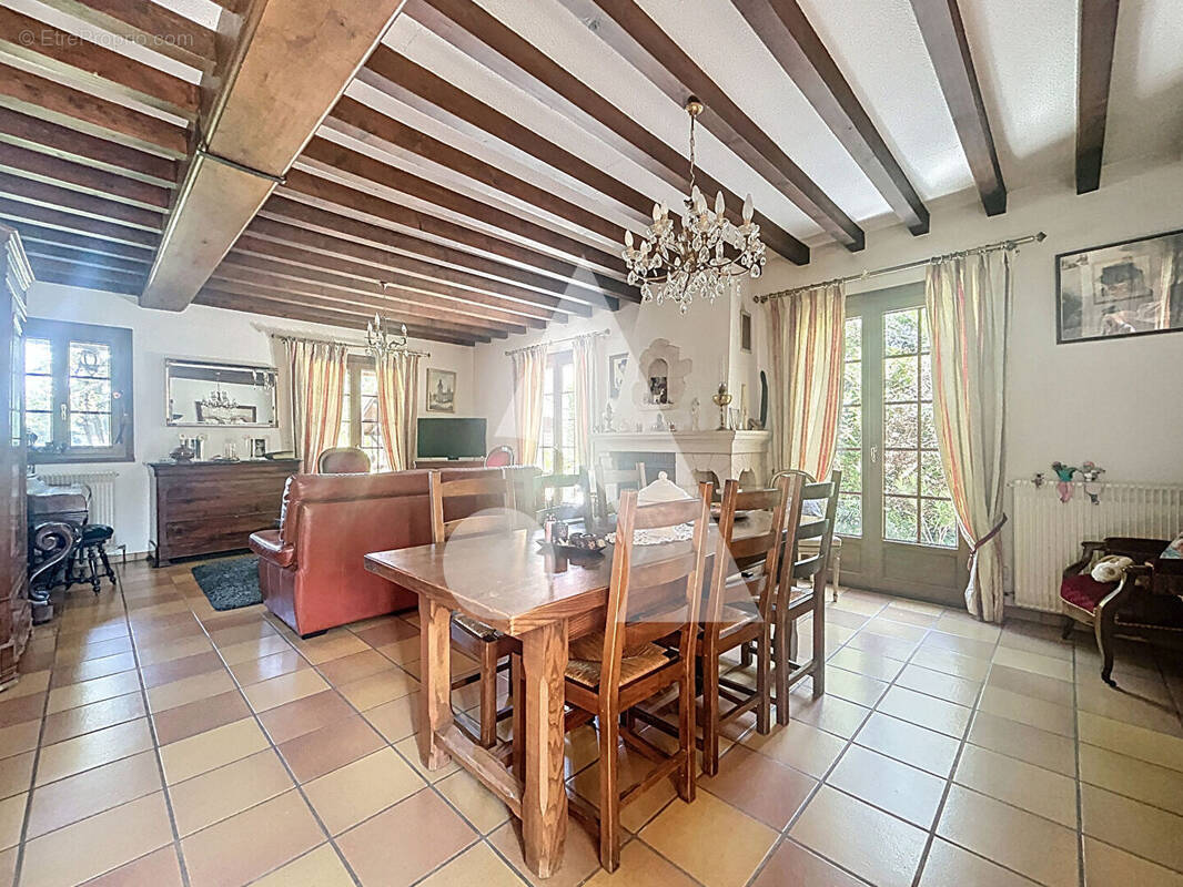 Maison à SAINT-REMY