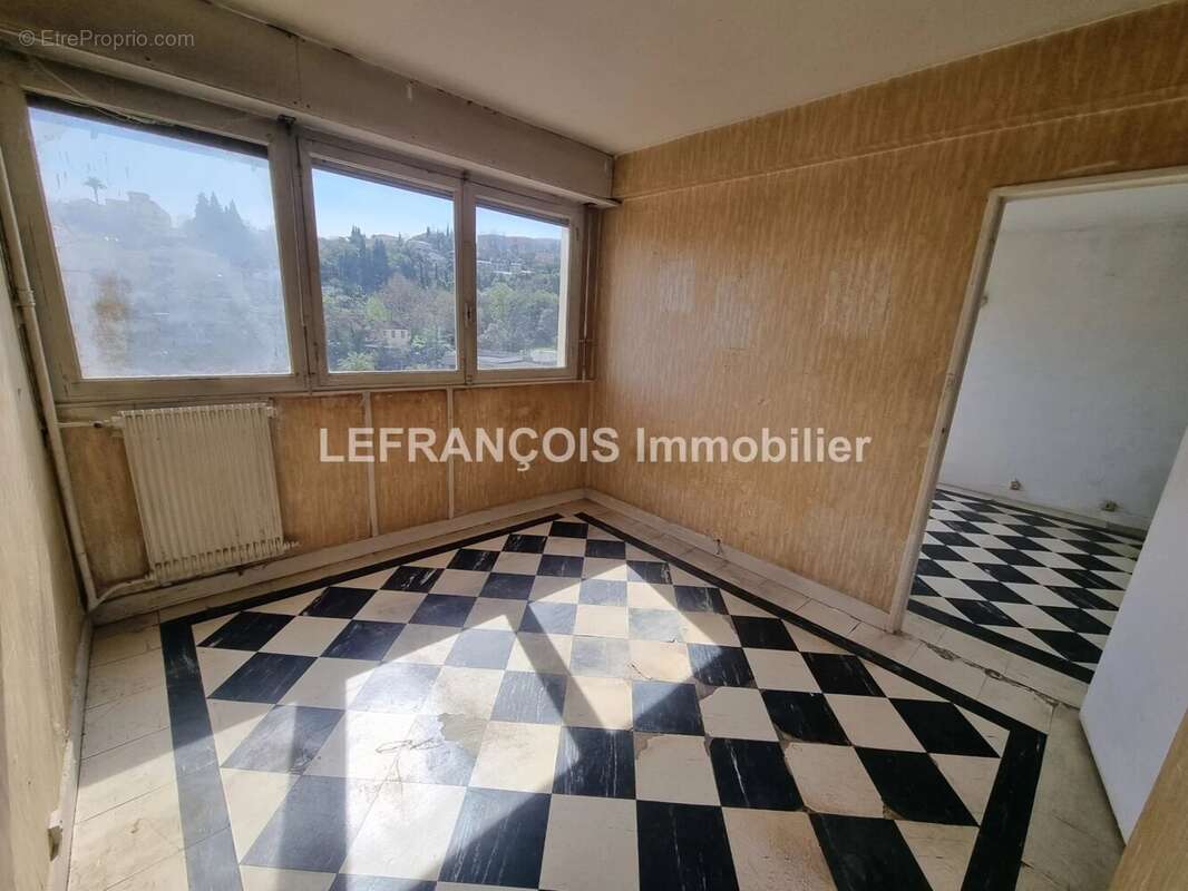 Appartement à GRASSE