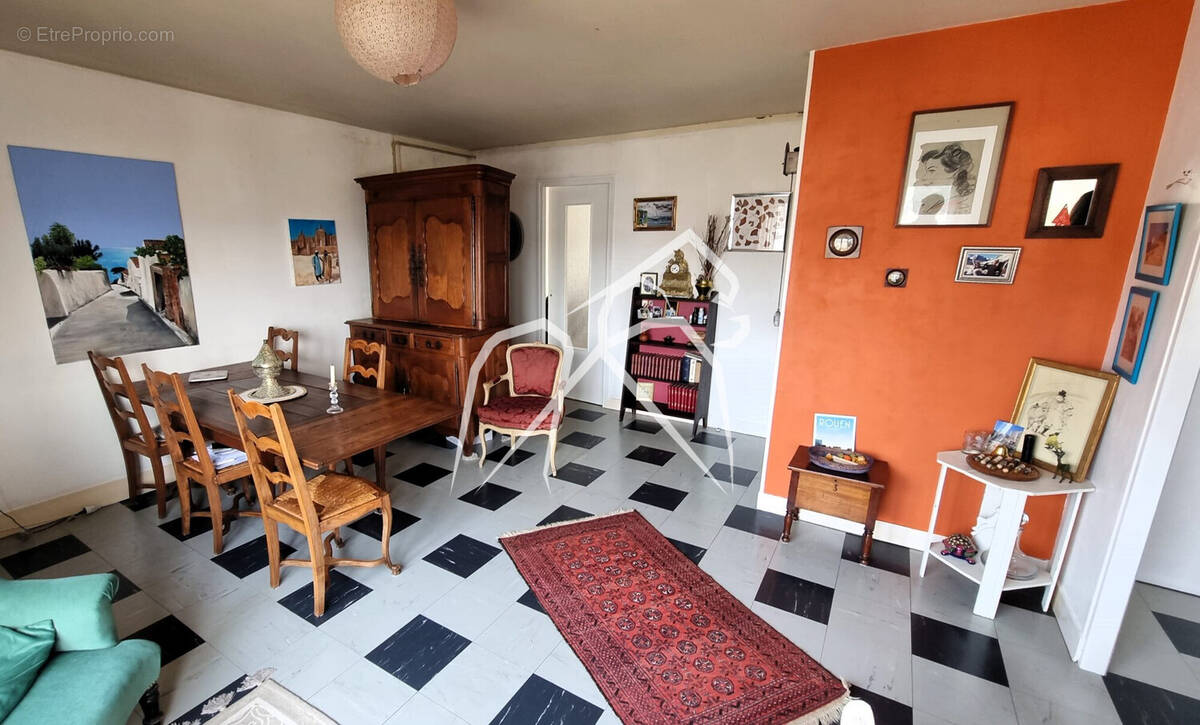 Appartement à NOTRE-DAME-DE-BONDEVILLE