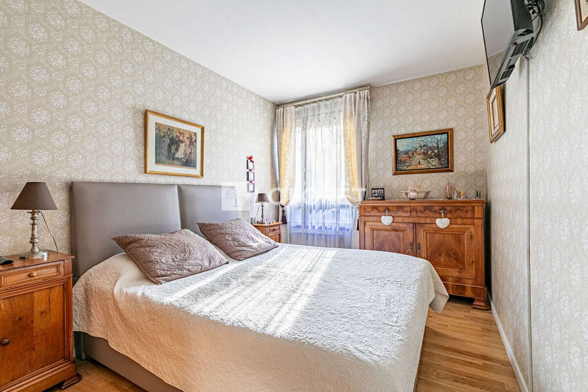 Appartement à LE KREMLIN-BICETRE