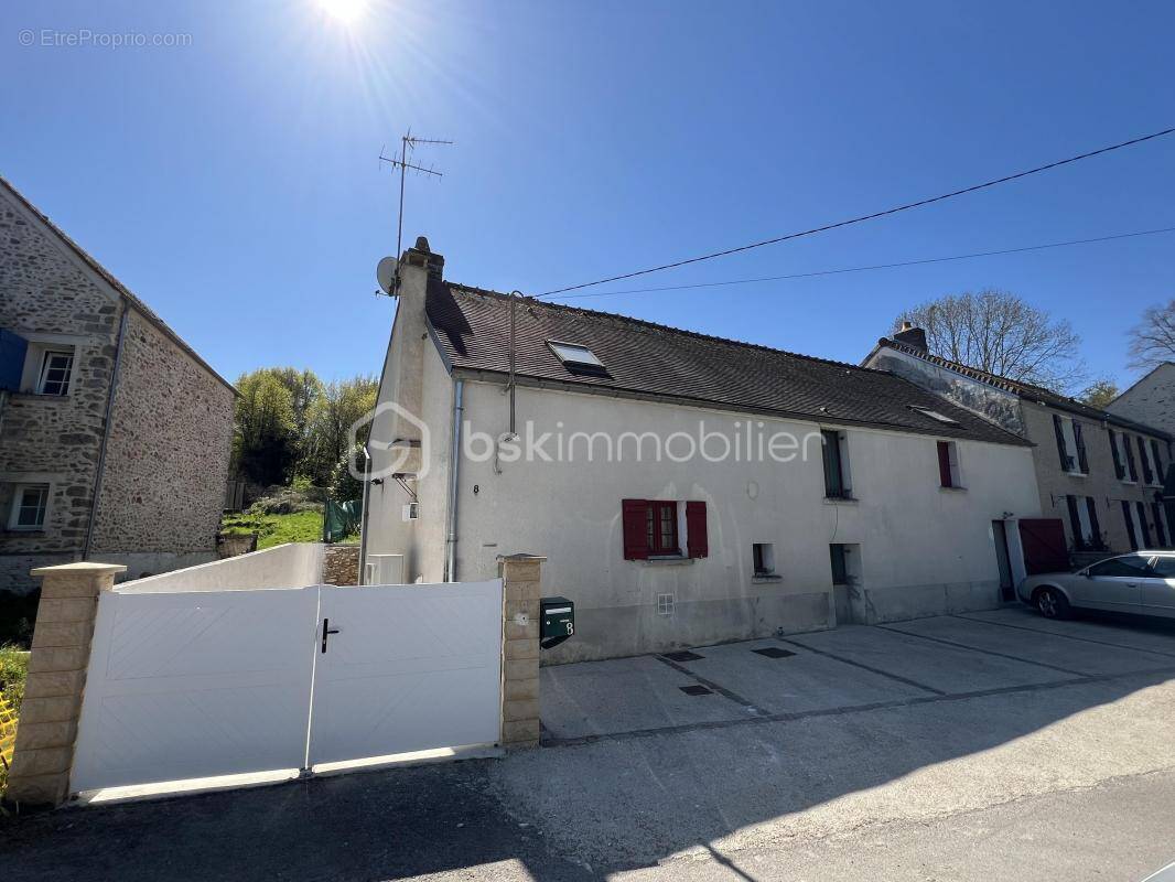 Maison à COULOMMIERS