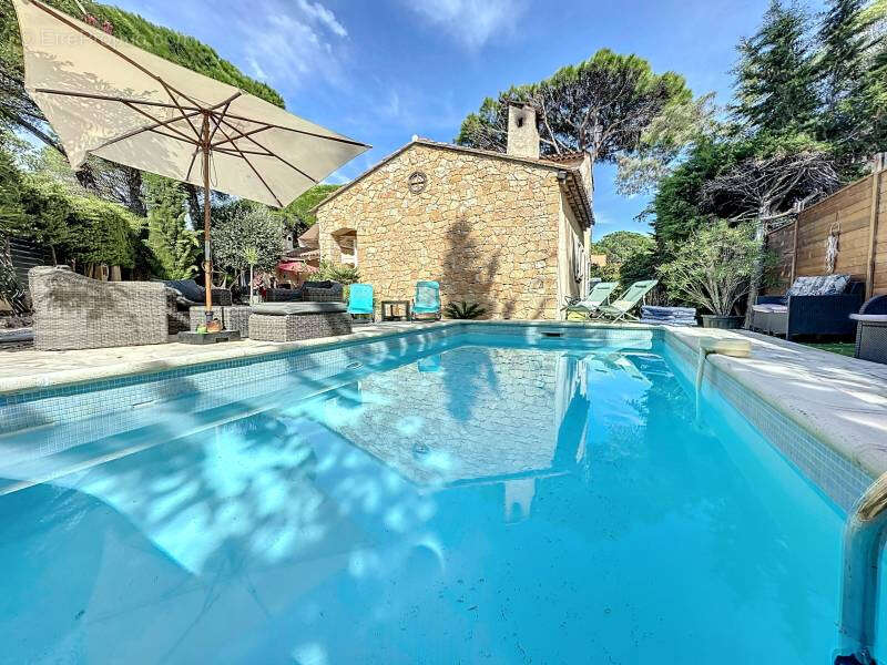 Maison à SAINT-RAPHAEL