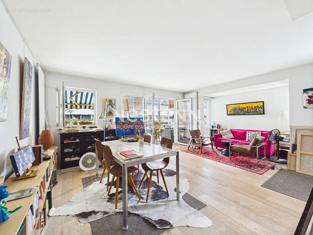 Appartement à PARIS-19E