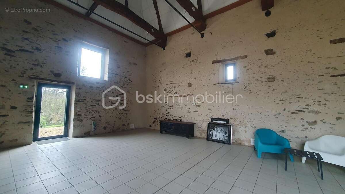 Maison à MURS-ERIGNE