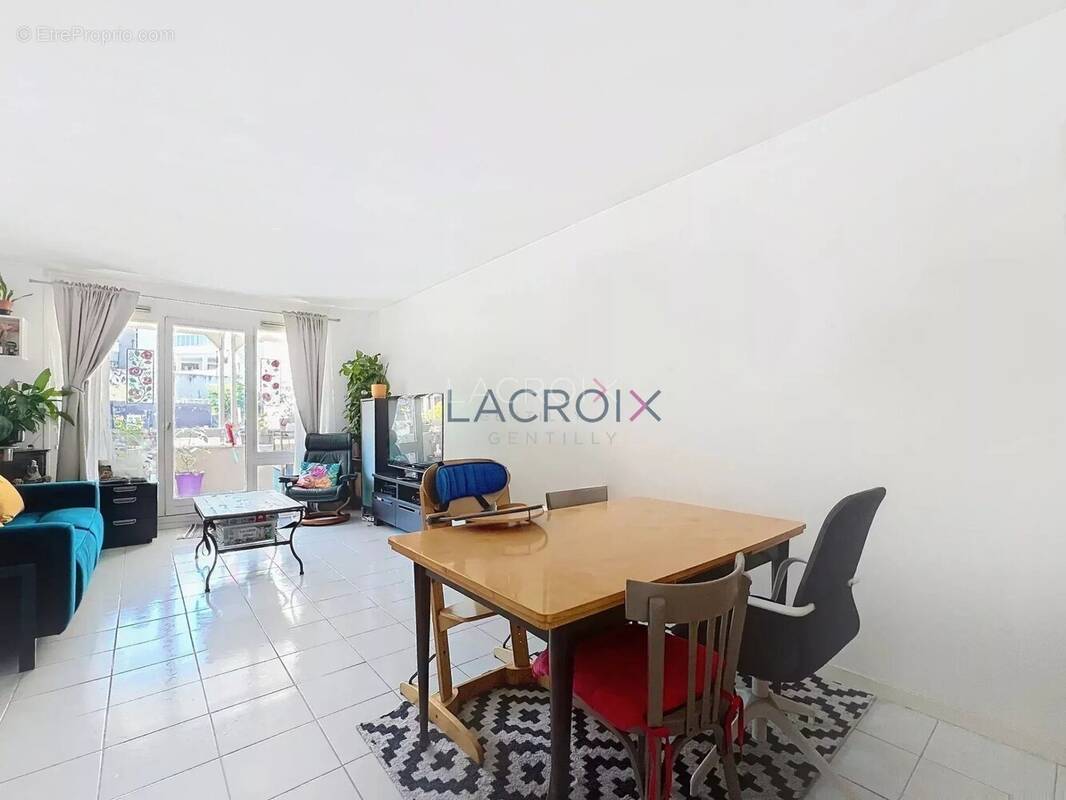 Appartement à GENTILLY