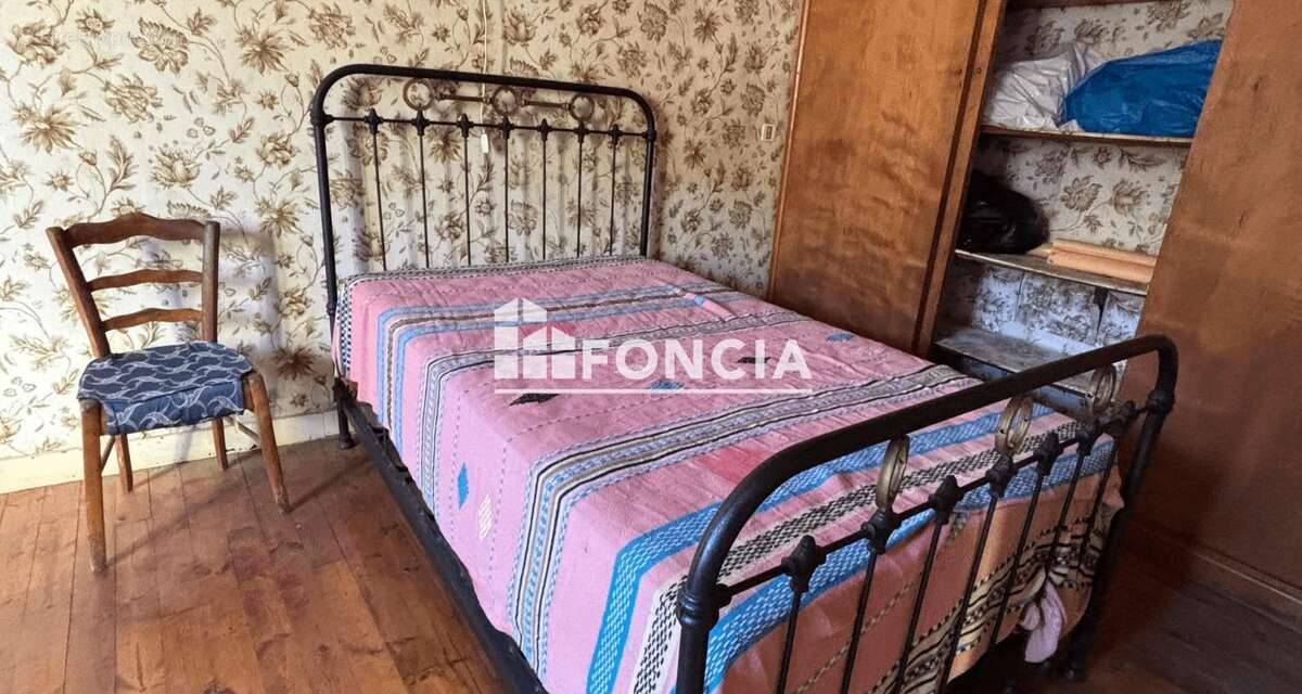 Maison à LA CHAMBRE