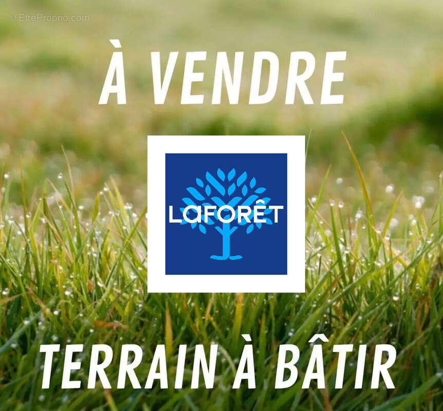 Terrain à BREM-SUR-MER