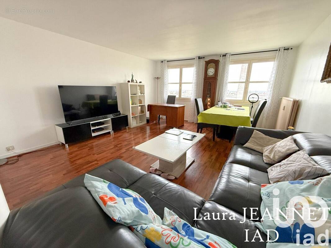 Photo 1 - Appartement à CERGY