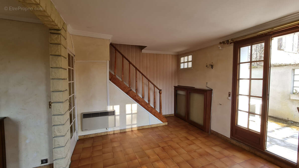 Maison à BURES-SUR-YVETTE