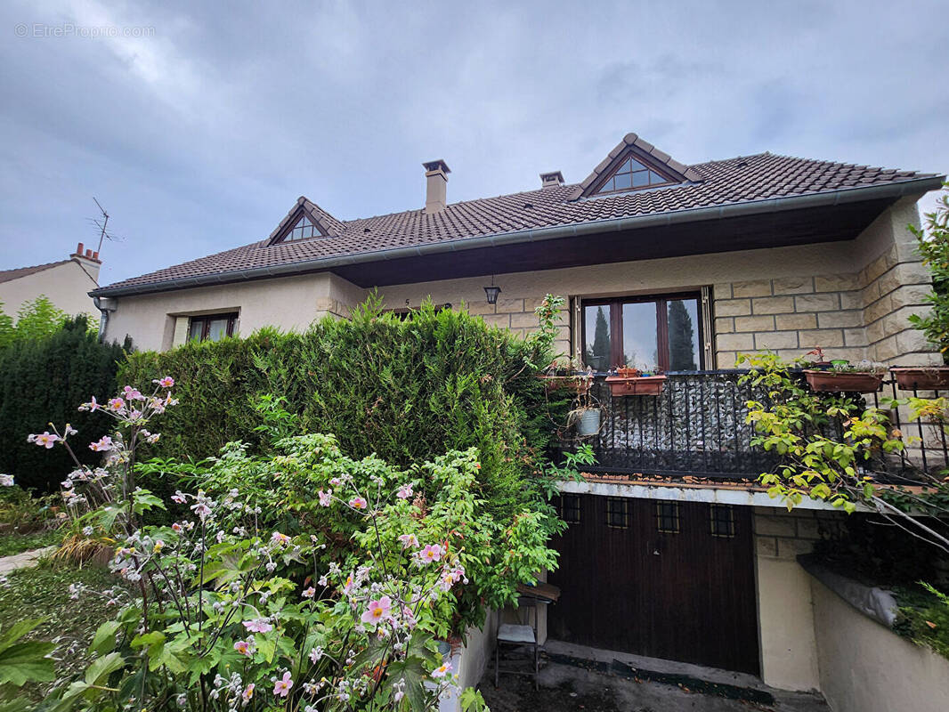 Maison à TAVERNY