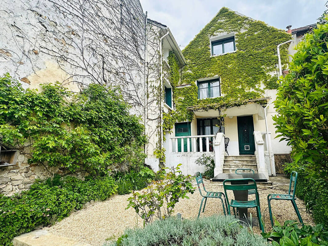 Maison à SAACY-SUR-MARNE