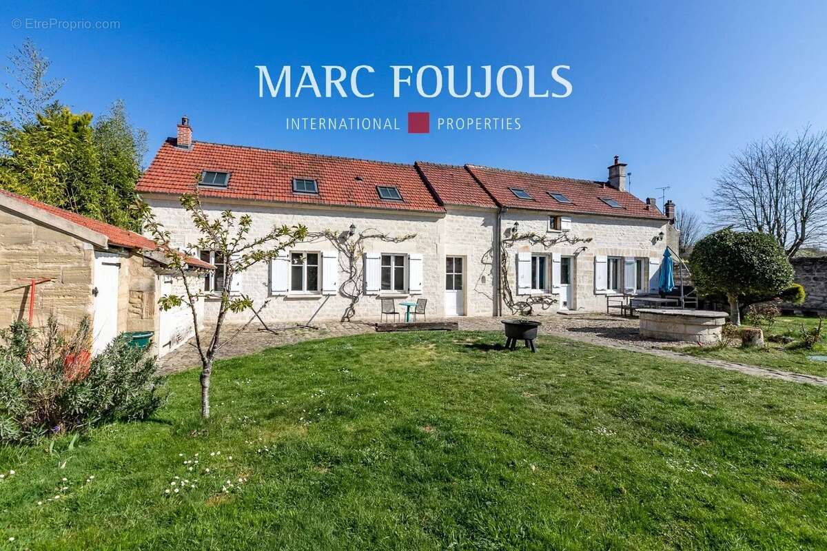 Maison à CHANTILLY