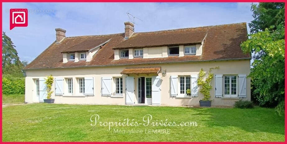 Maison à DAMVILLE