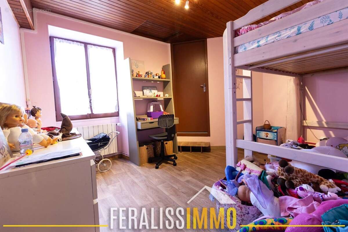 Appartement à VAUREAL