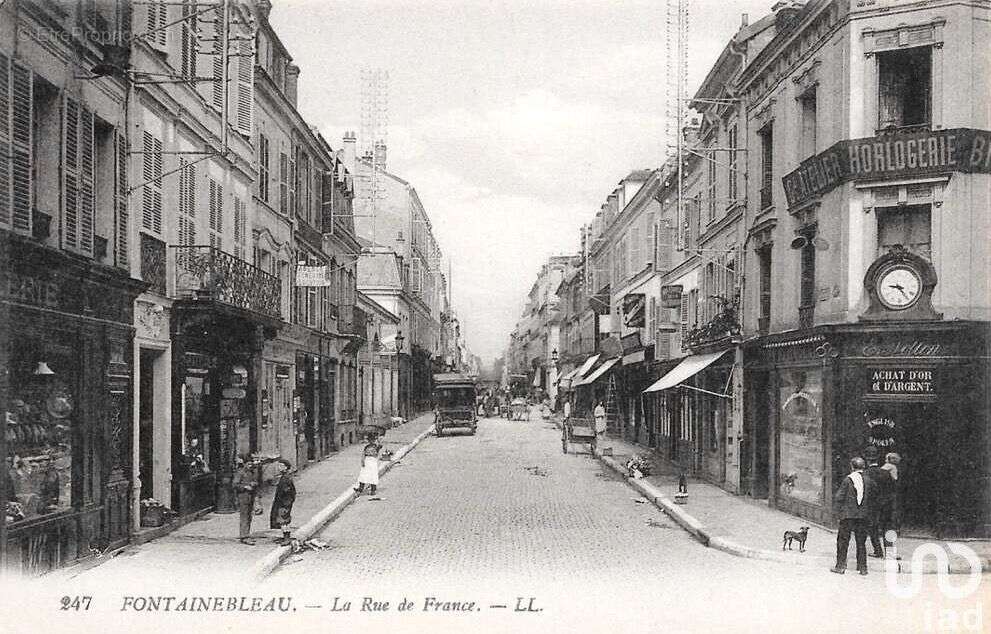 Photo 4 - Commerce à FONTAINEBLEAU