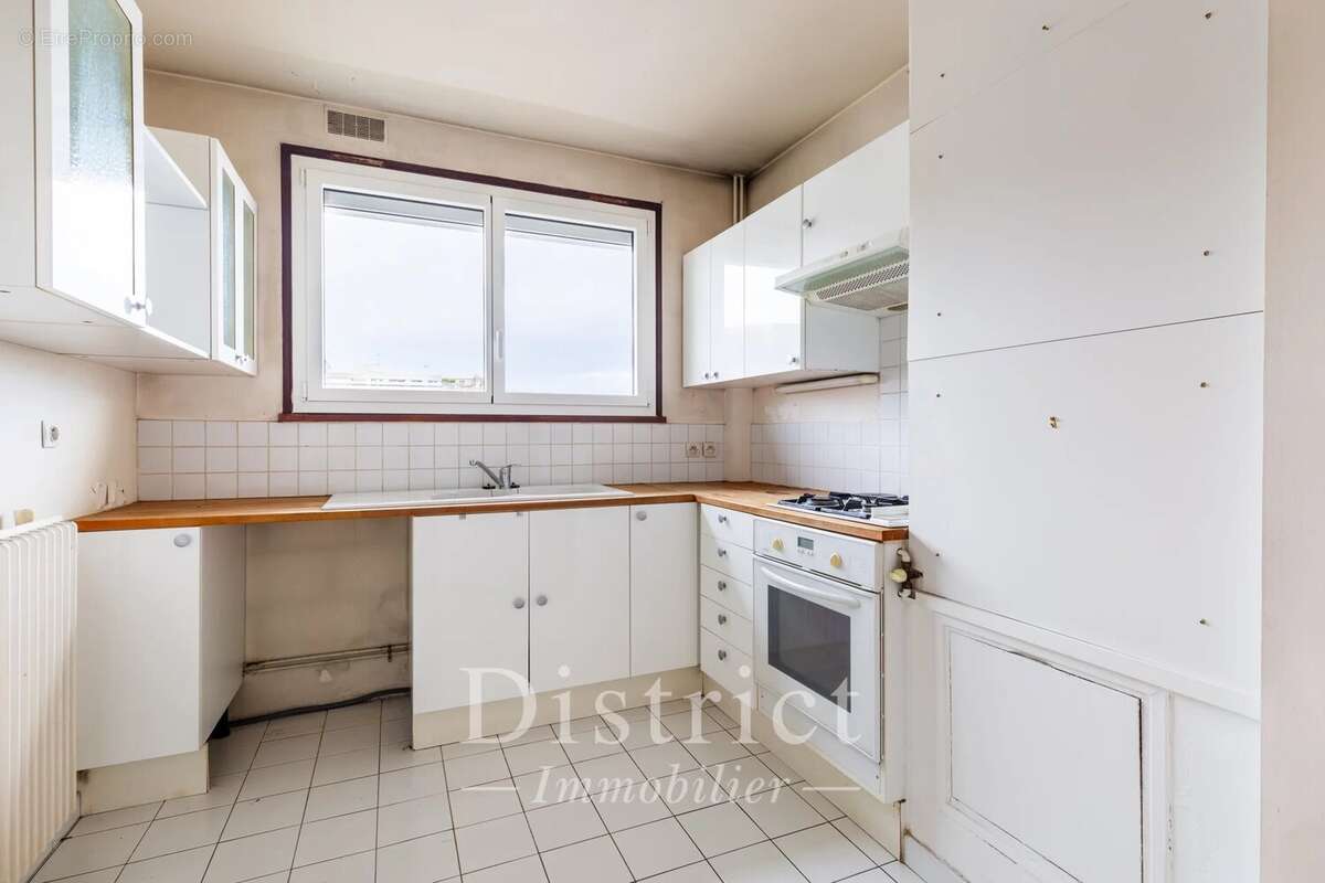 Appartement à PARIS-15E