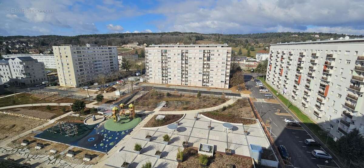Appartement à CHENOVE