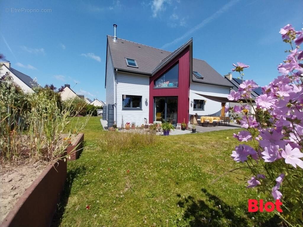 Maison à PLEUDIHEN-SUR-RANCE
