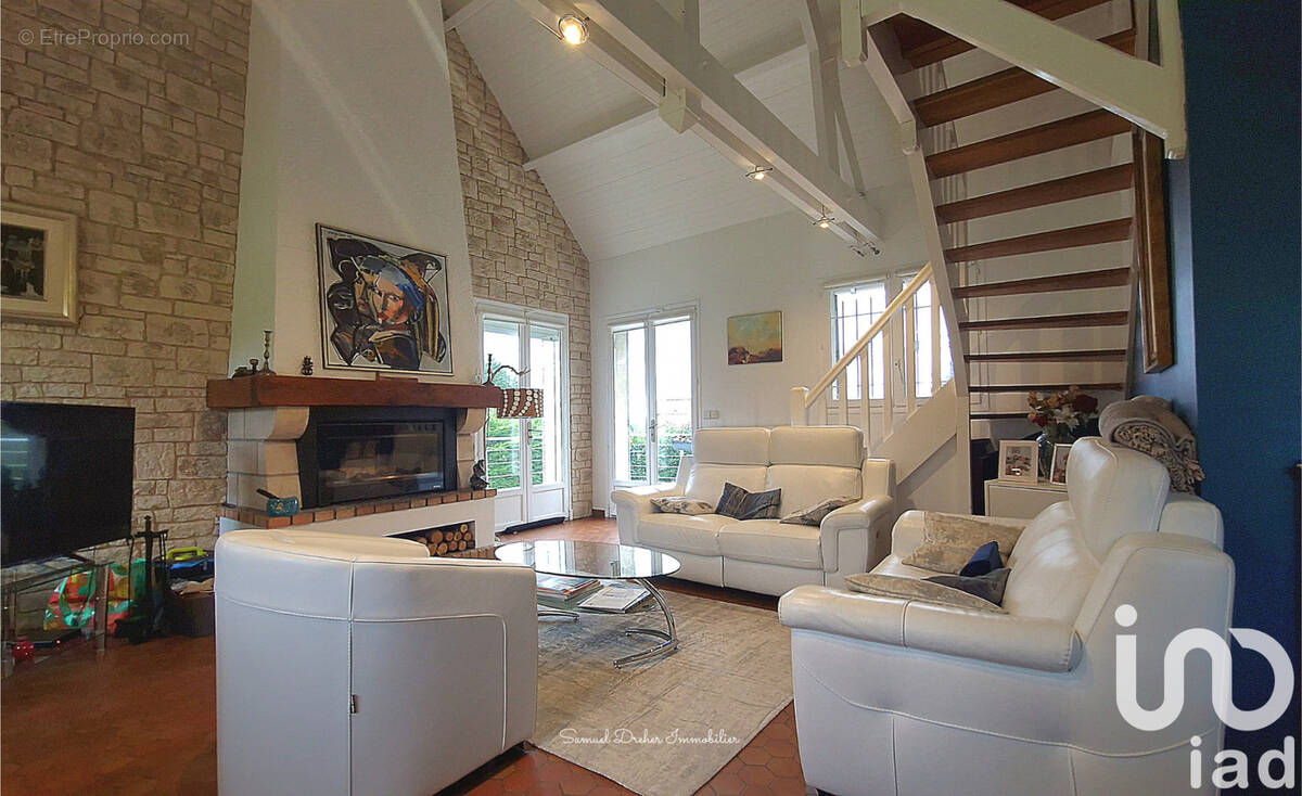 Photo 1 - Maison à MAREIL-SUR-MAULDRE