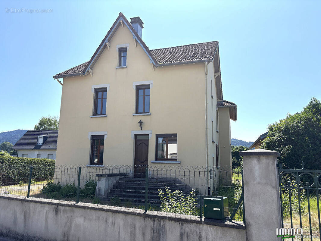 Maison à VAGNEY