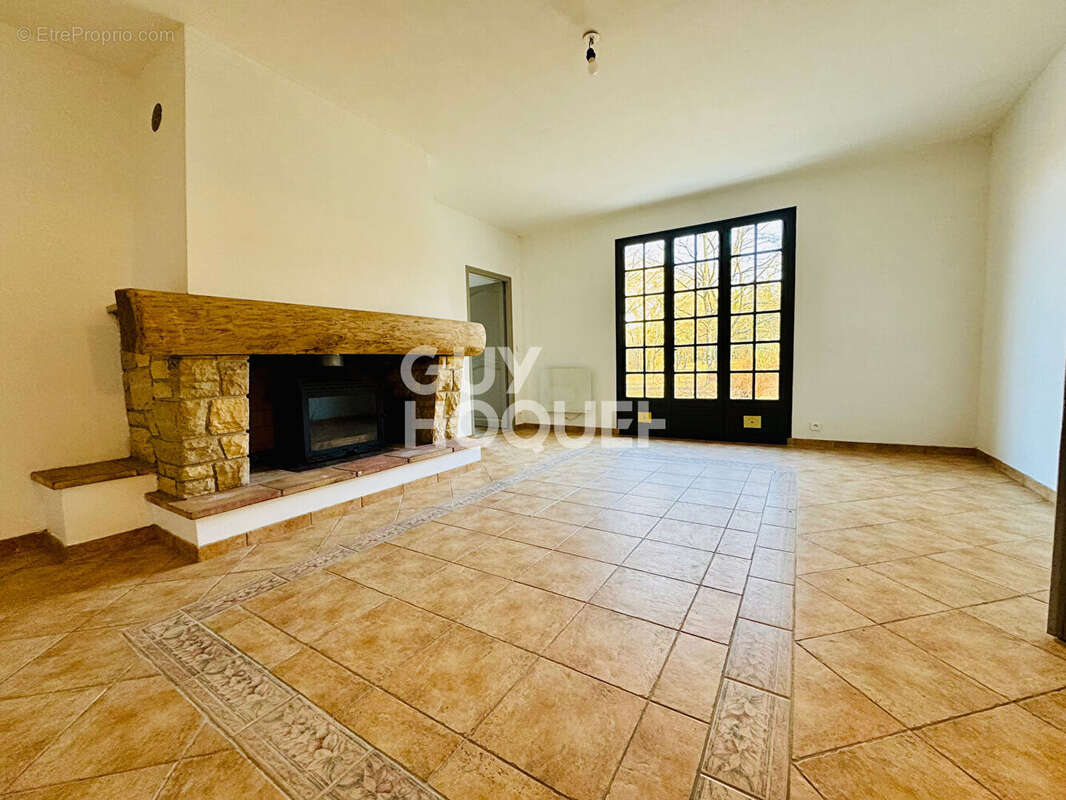 Maison à CASTELNAU-D&#039;ESTRETEFONDS