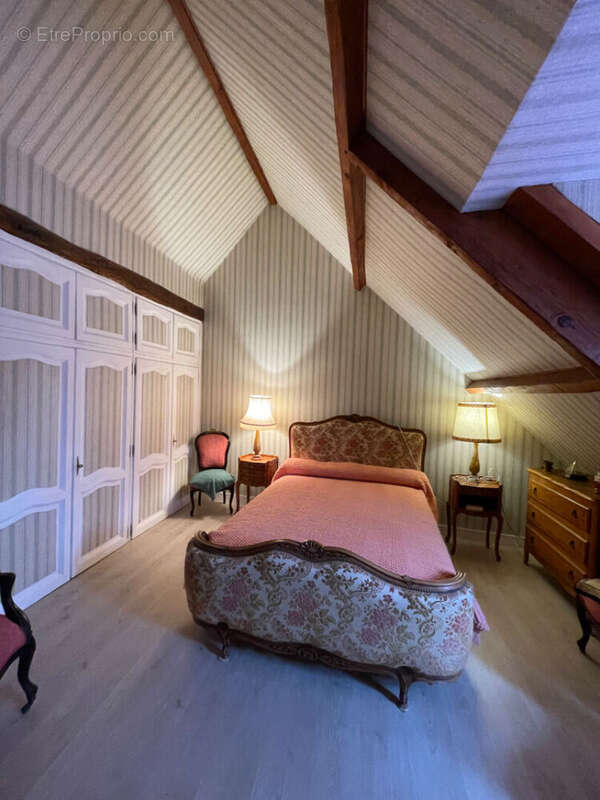 Maison à ETAMPES