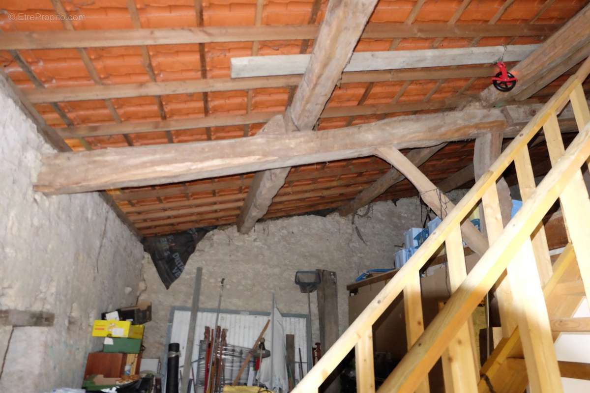 Maison à EYMET