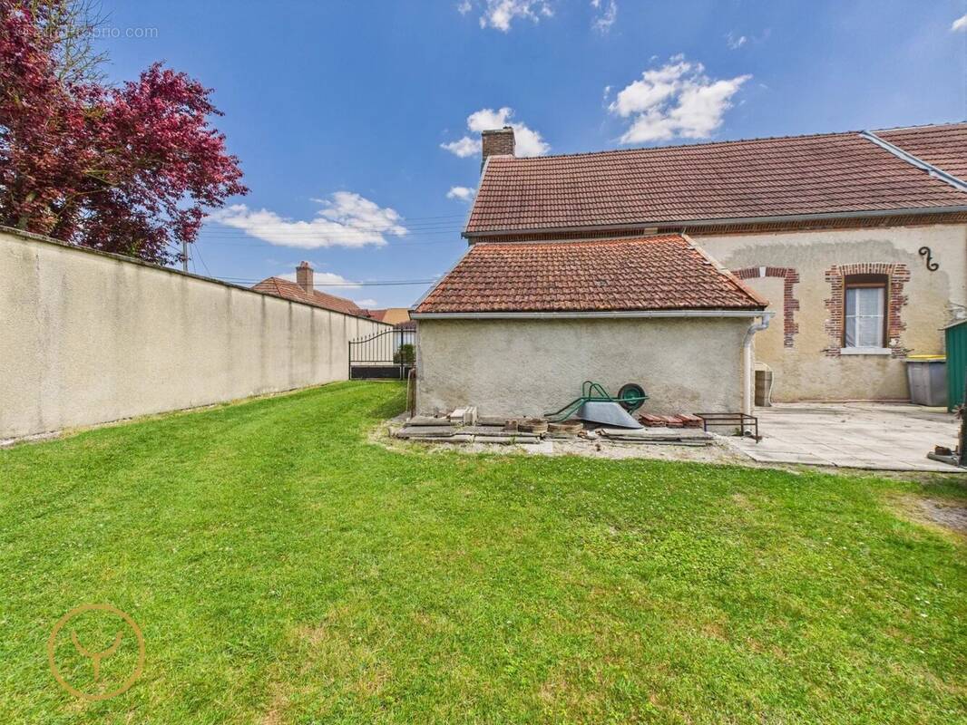 Maison à ORIGNY-LE-SEC
